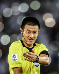 Kaiyun sport-傅明主哨日本职业联赛，柏太阳神四比二胜浦和红钻跃居积分榜首