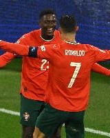 门德斯：拿到首个欧冠后又拿到在葡萄牙的首冠，这是最美好的一周