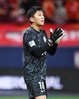 王国明：赛前球队对点球有研究 扑出点球后还以为还没踢完呢